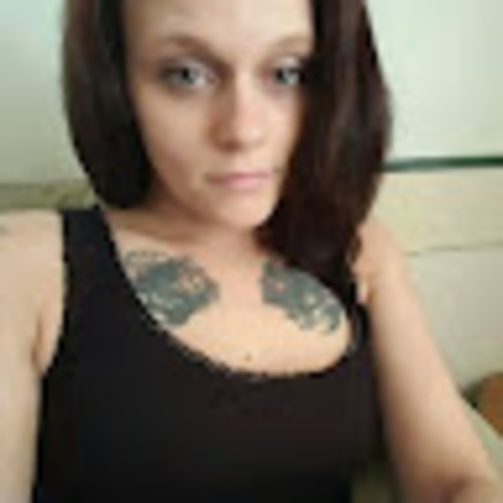 Meet your Posher, Alexis marie